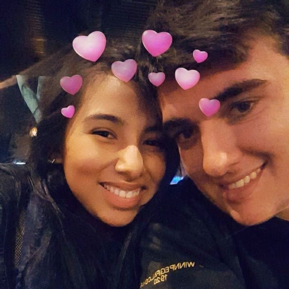 Meet your Posher, Alejandra